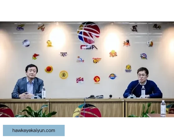 德甲主力球员加盟新东家，转会动态引发关注